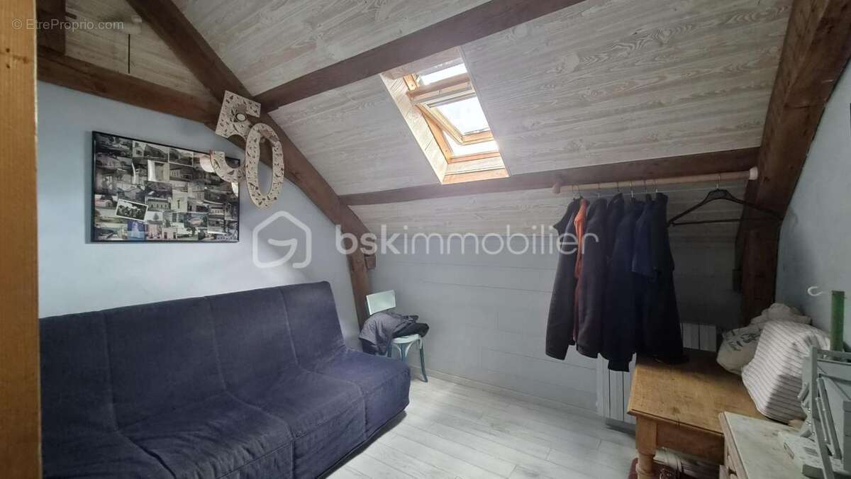 Maison à LIGNE
