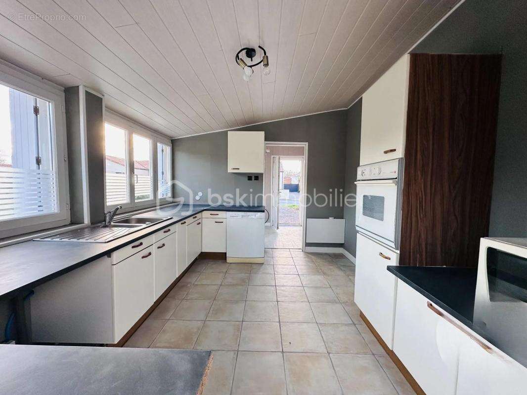 Maison 3 pièces le Fenouiller proche SAINT GILLES CROIX DE VIE - photo 2