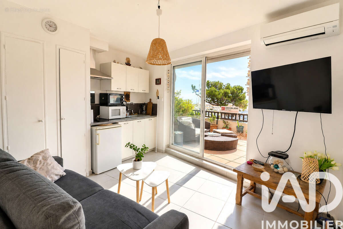 Photo 4 - Appartement à SAUSSET-LES-PINS