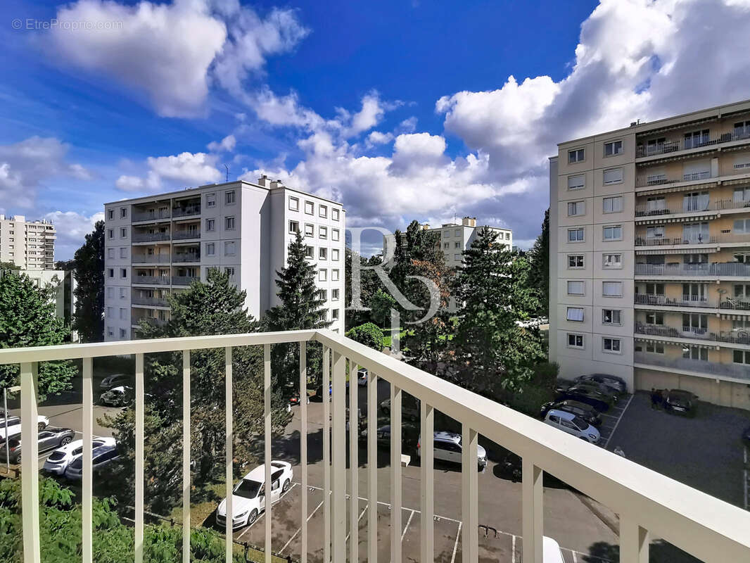 Appartement à LYON-5E