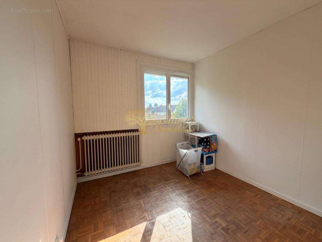 RER à 10 minutes à pied – pavillon familial - photo 9
