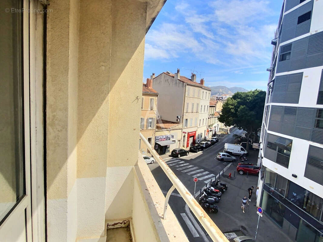 Appartement à MARSEILLE-8E