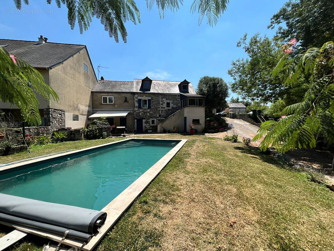Maison à SAINT-MATHURIN-SUR-LOIRE