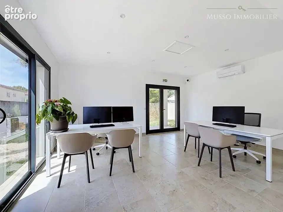 Commerce 120 m² à vendre à Orange (84100) - photo 3
