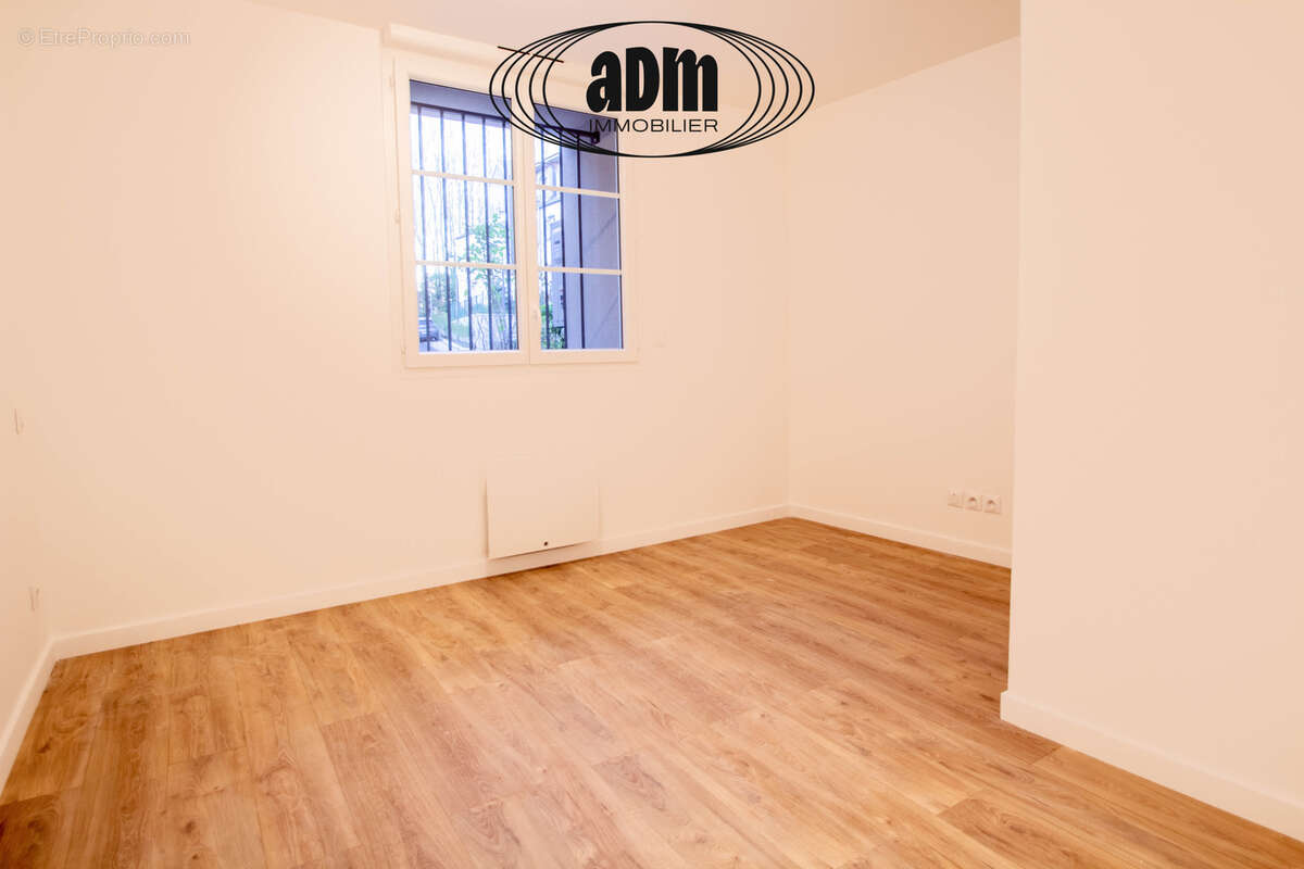 Appartement à BUSSY-SAINT-GEORGES