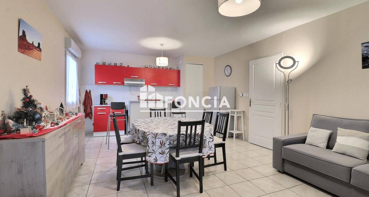 Appartement à L'ETRAT