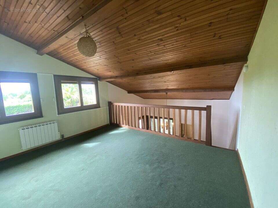 Appartement 42 m² à Cazaubon  - photo 100