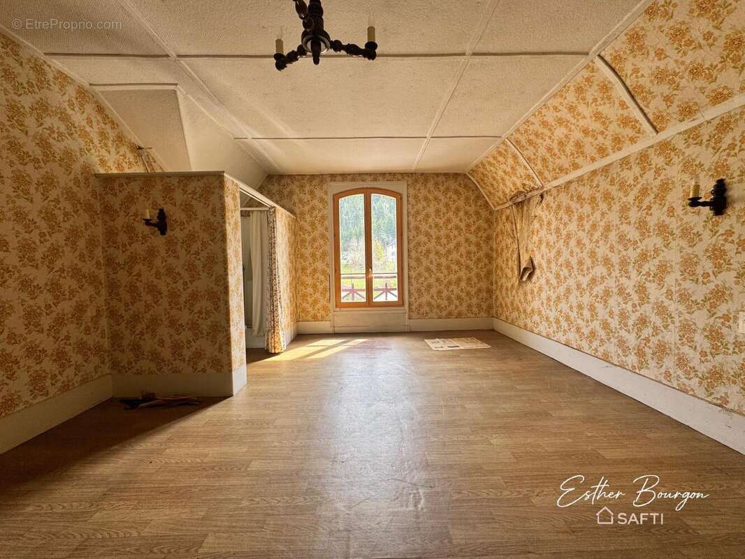 Maison 260 m² à Malbuisson  - photo 8