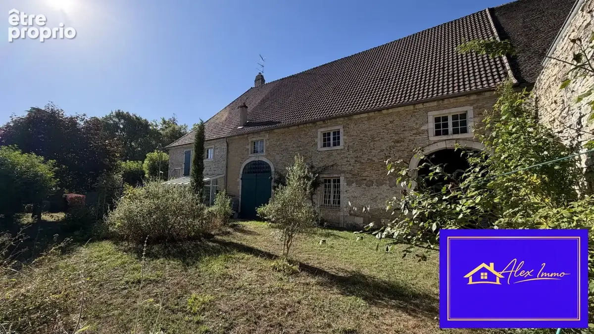 Maison à TAILLY