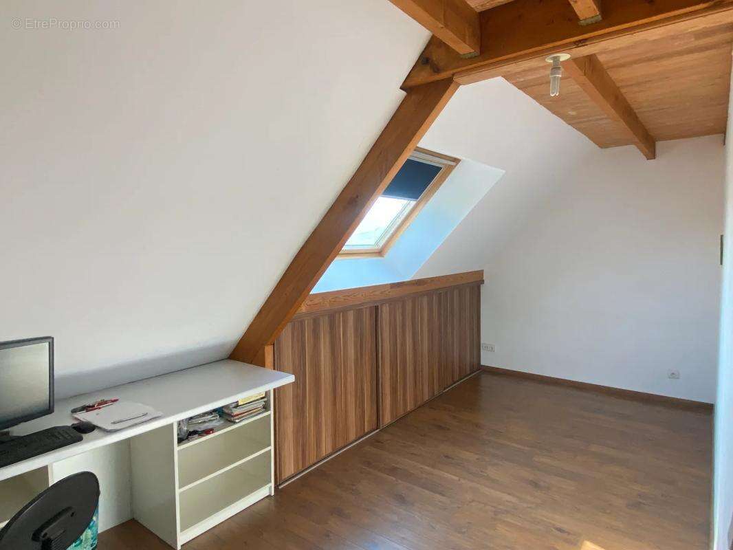 Maison à MONTATAIRE