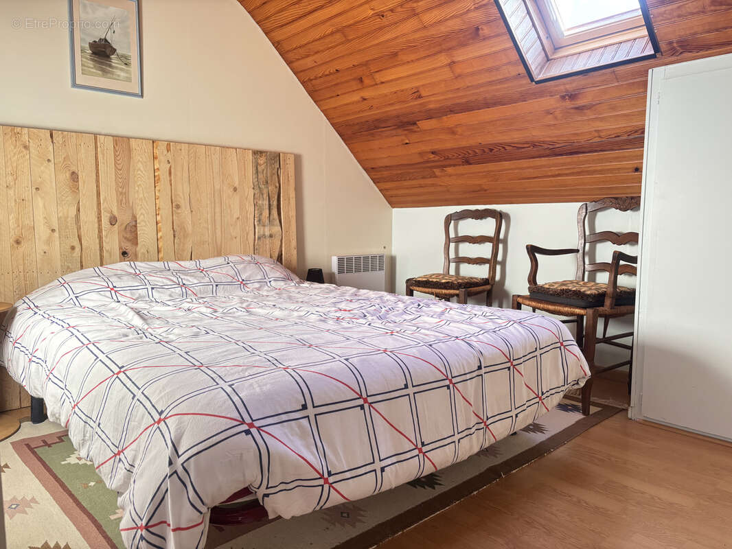 Maison à SAINT-JEAN-TROLIMON