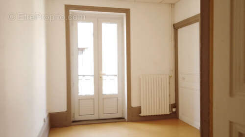 Appartement à GOURDON