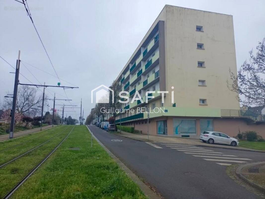 Photo 1 - Commerce à BREST