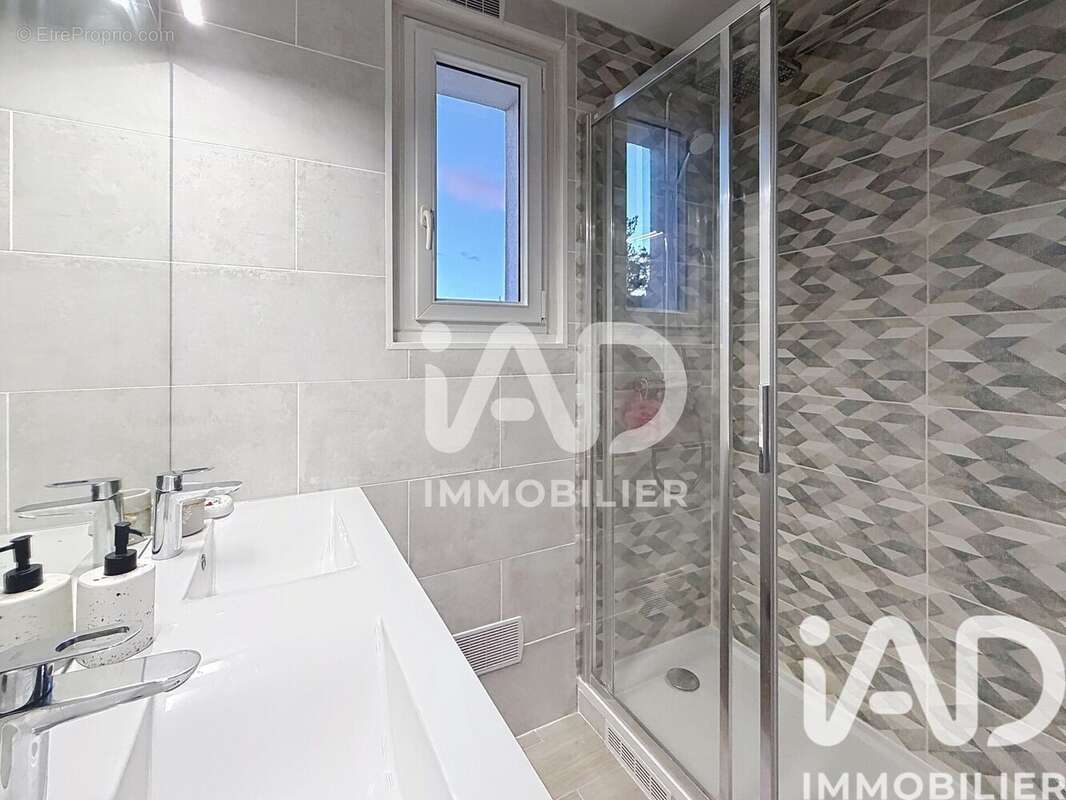 Photo 6 - Appartement à LES CLAYES-SOUS-BOIS