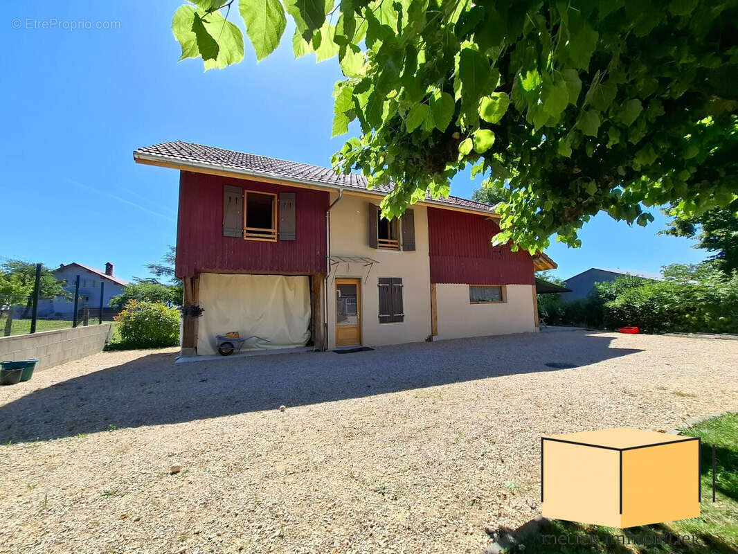 Maison 90 m² à Ruffieu  - photo 4