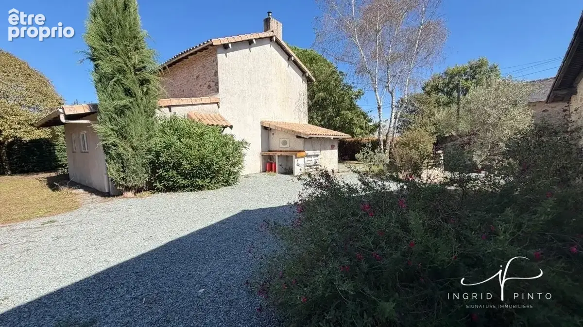 Maison 6 pièces 147 m² à vendre à Verruyes (79310) - photo 3