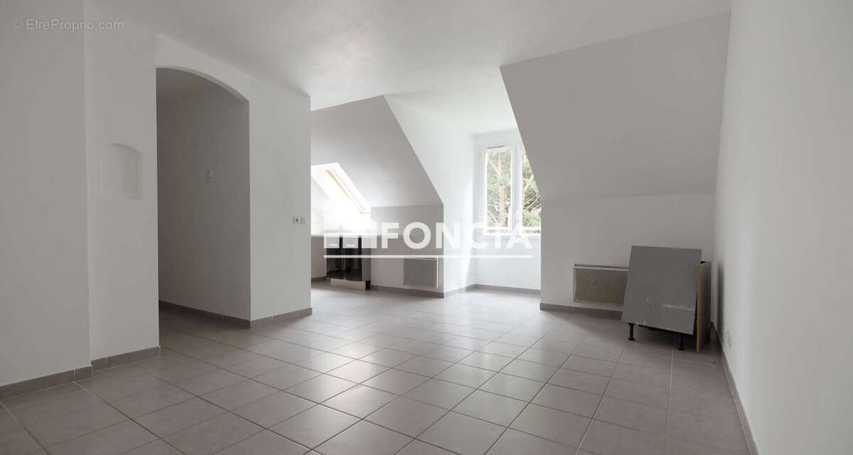Appartement à PRINGY