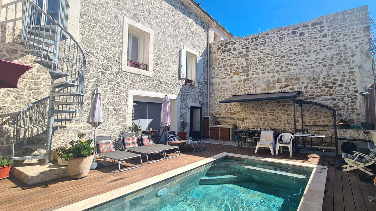 Maison à LE POUGET