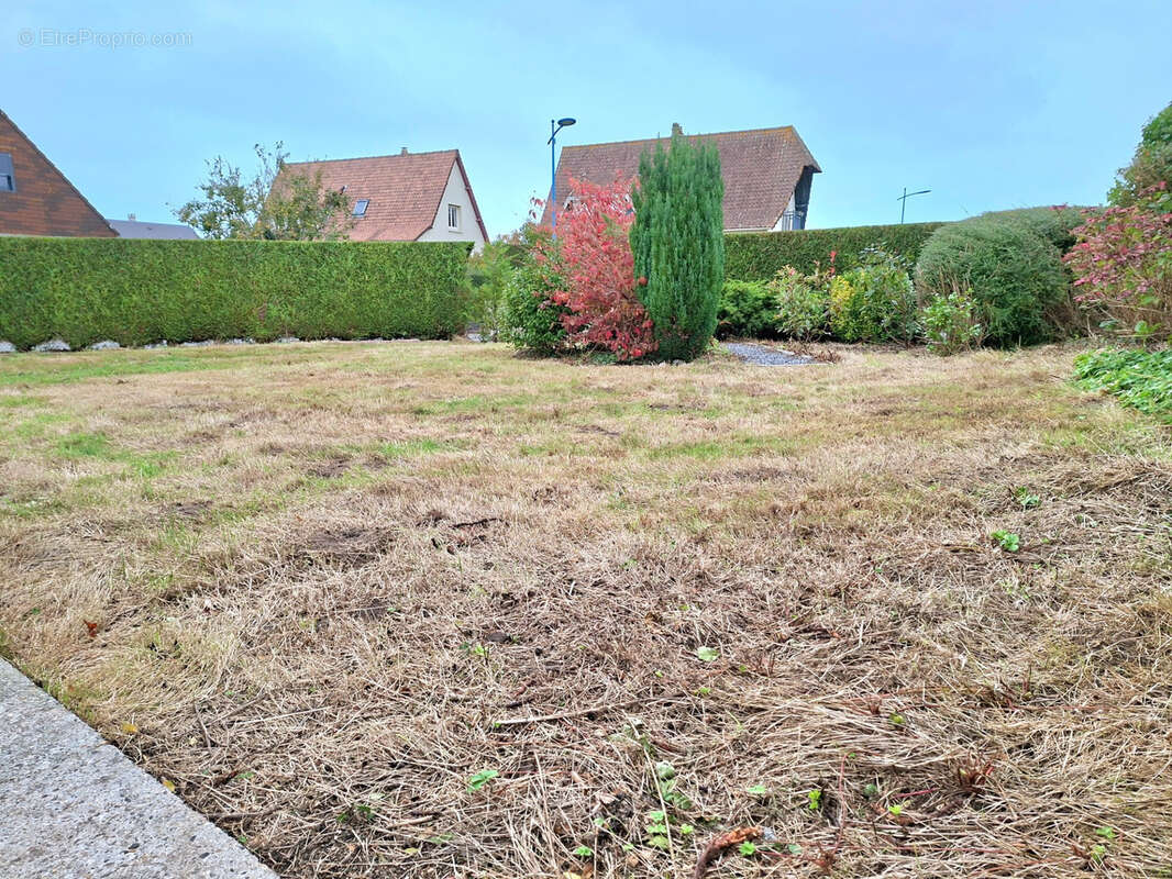 Maison à BRACQUEMONT