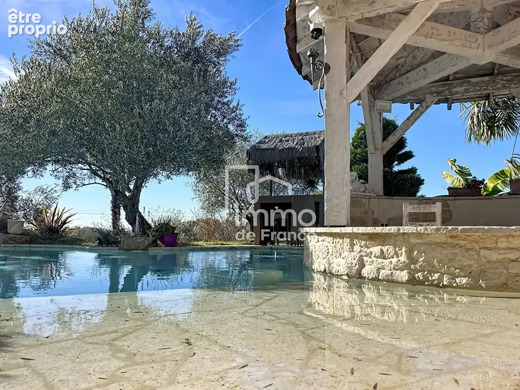 Maison à REVONNAS
