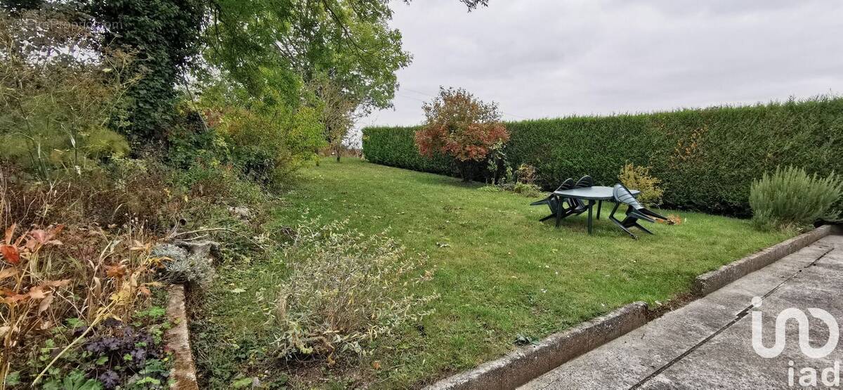 Photo 1 - Maison à CAYEUX-EN-SANTERRE