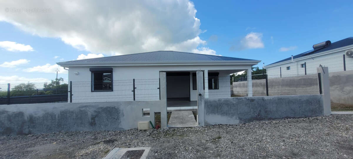 Maison à SAINT-FRANCOIS