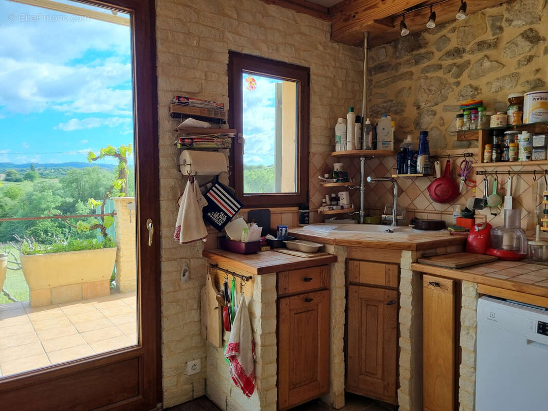 Maison à FORCALQUIER