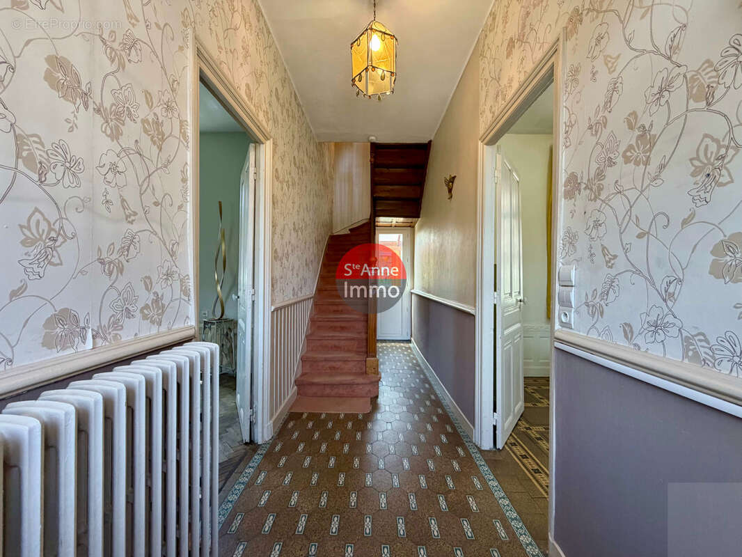 Poulainville - maison de maître - 220m2 - 5 chambres - jardin - dependances - photo 15