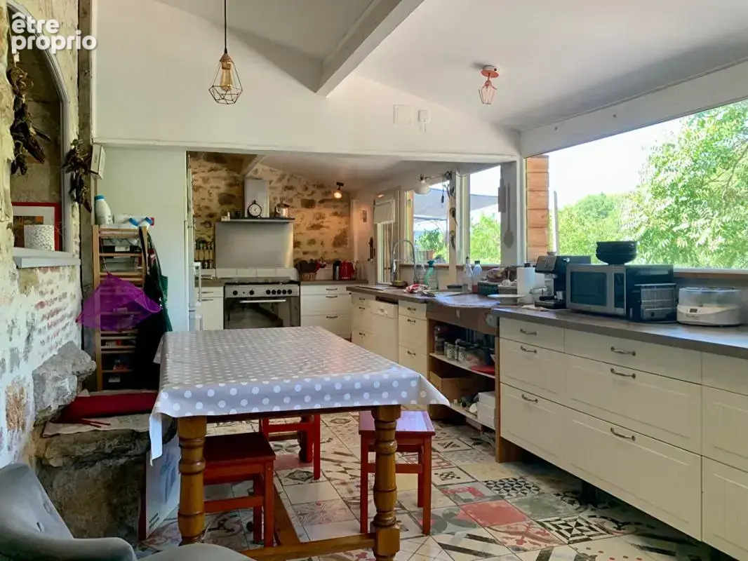 Maison d'hôtes 440 m² avec gîte, piscine et parc de 7 285 m² - vue Saint-Cirq-Lapopie - photo 6
