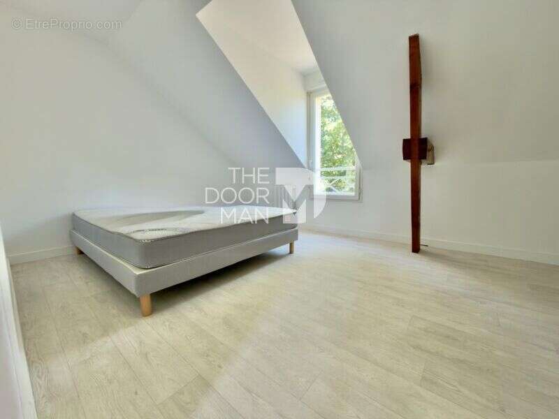 Maison 53000 - photo 7