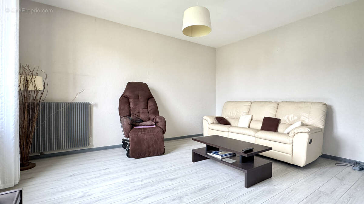 Maison à SAINT-PARDOUX-ISAAC