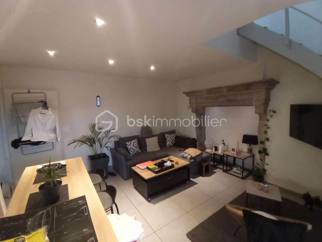 Appartement à PIREY