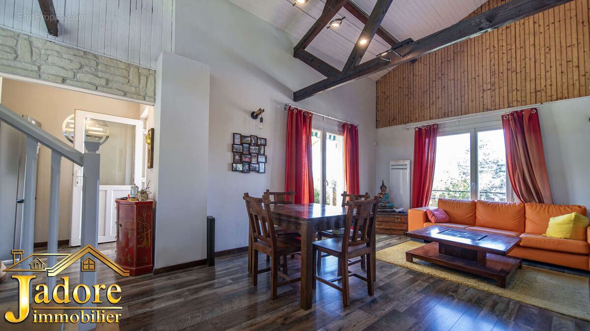 Maison à SAINTE-MARGUERITE