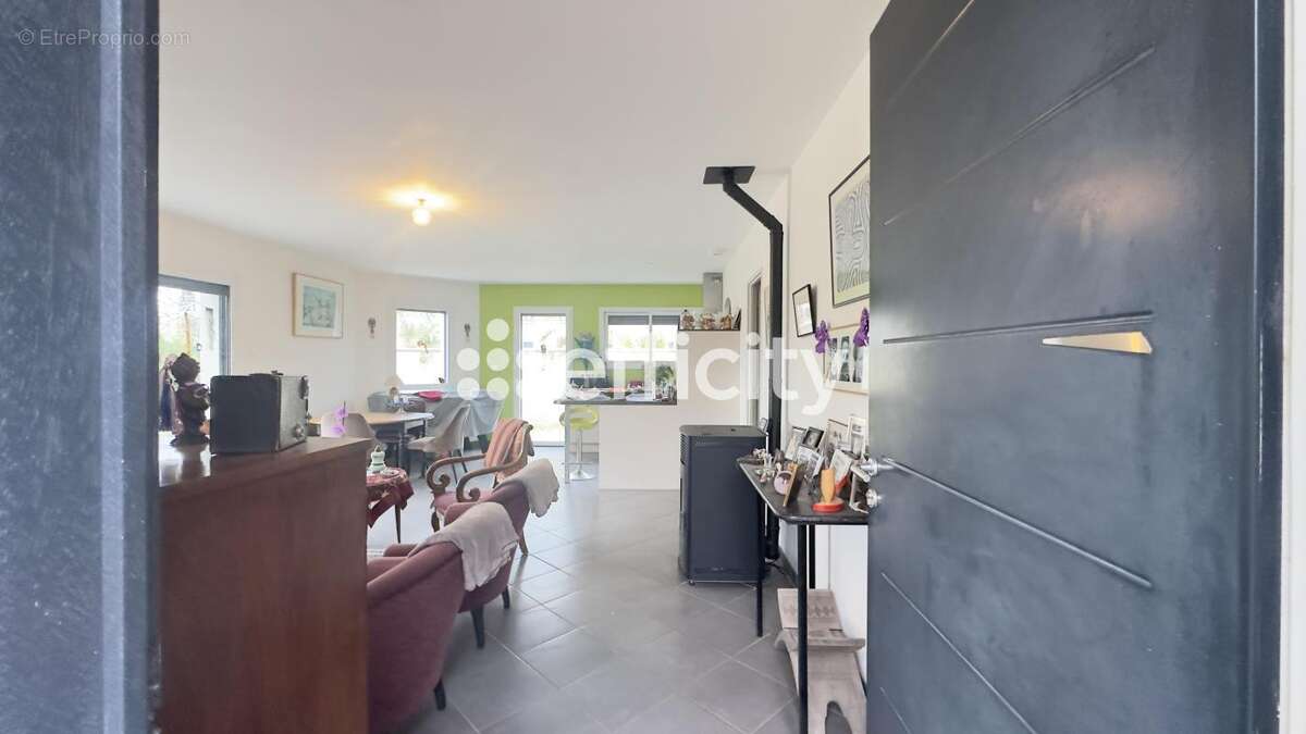 Maison à PORTES-LES-VALENCE