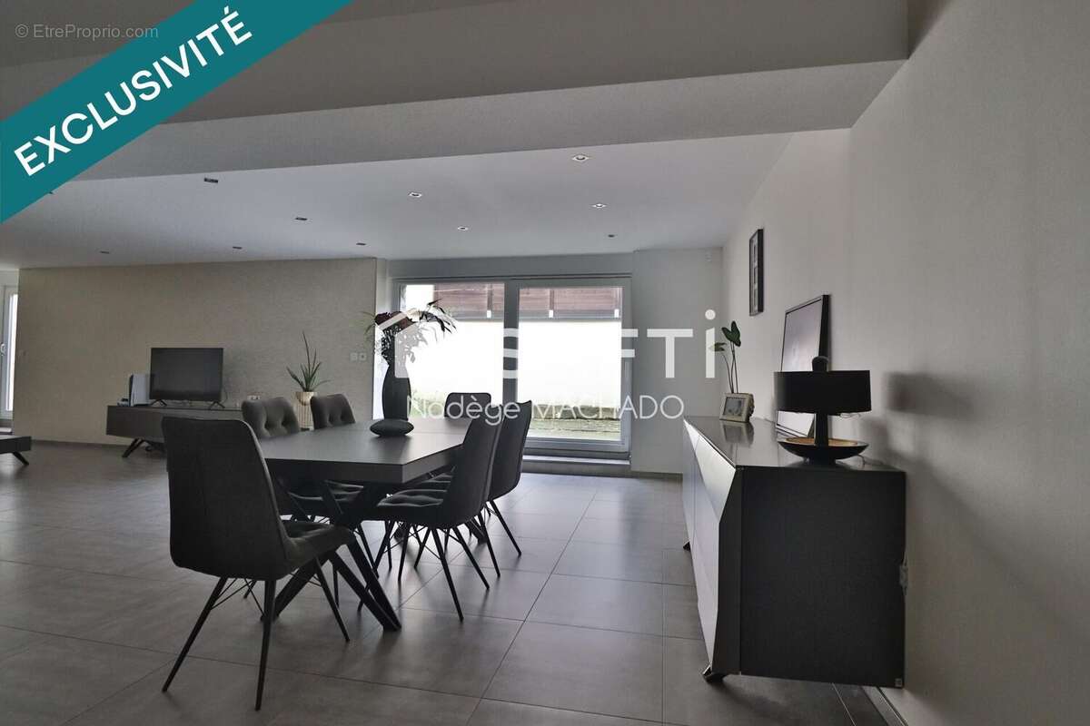 Photo 5 - Maison à AVRIL