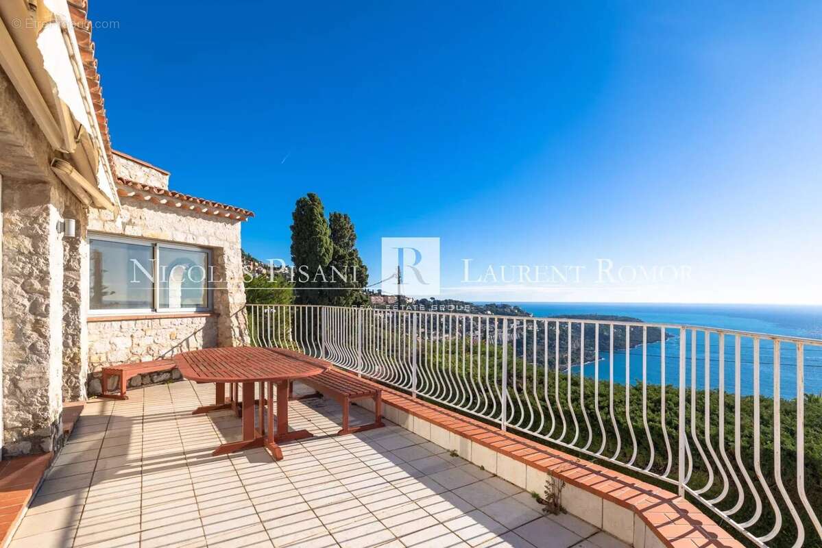 Maison à ROQUEBRUNE-CAP-MARTIN