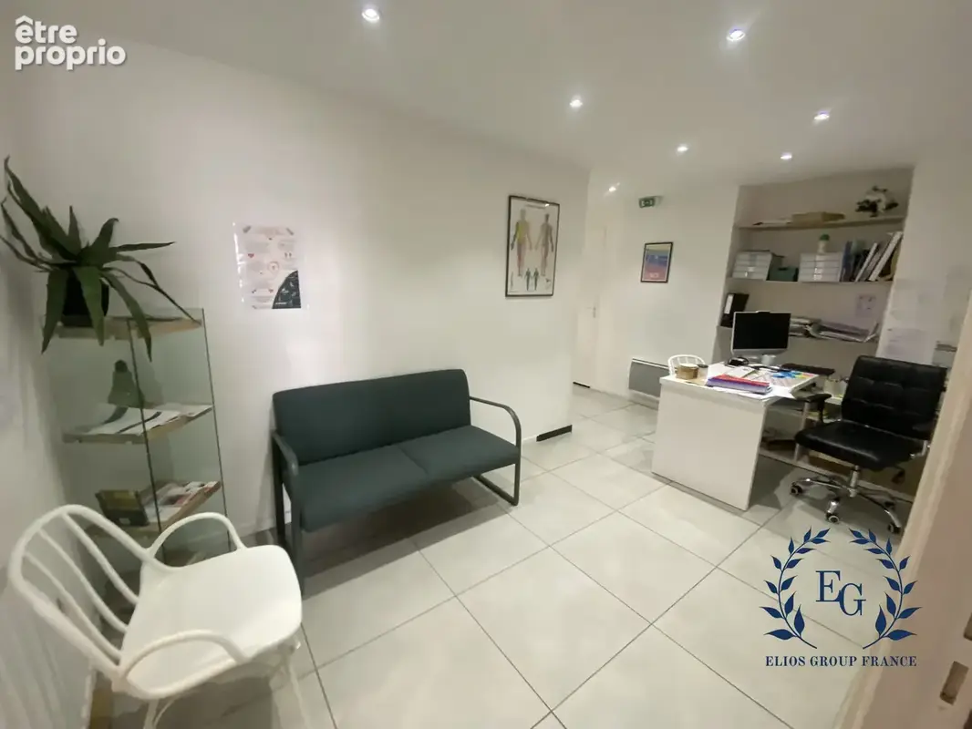 Commerce 138 m² à vendre à Brignoles (83170) - photo 2