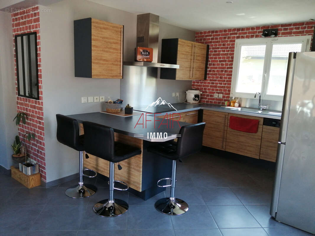 Maison mitoyenne avec garage (74580) viry - photo 10