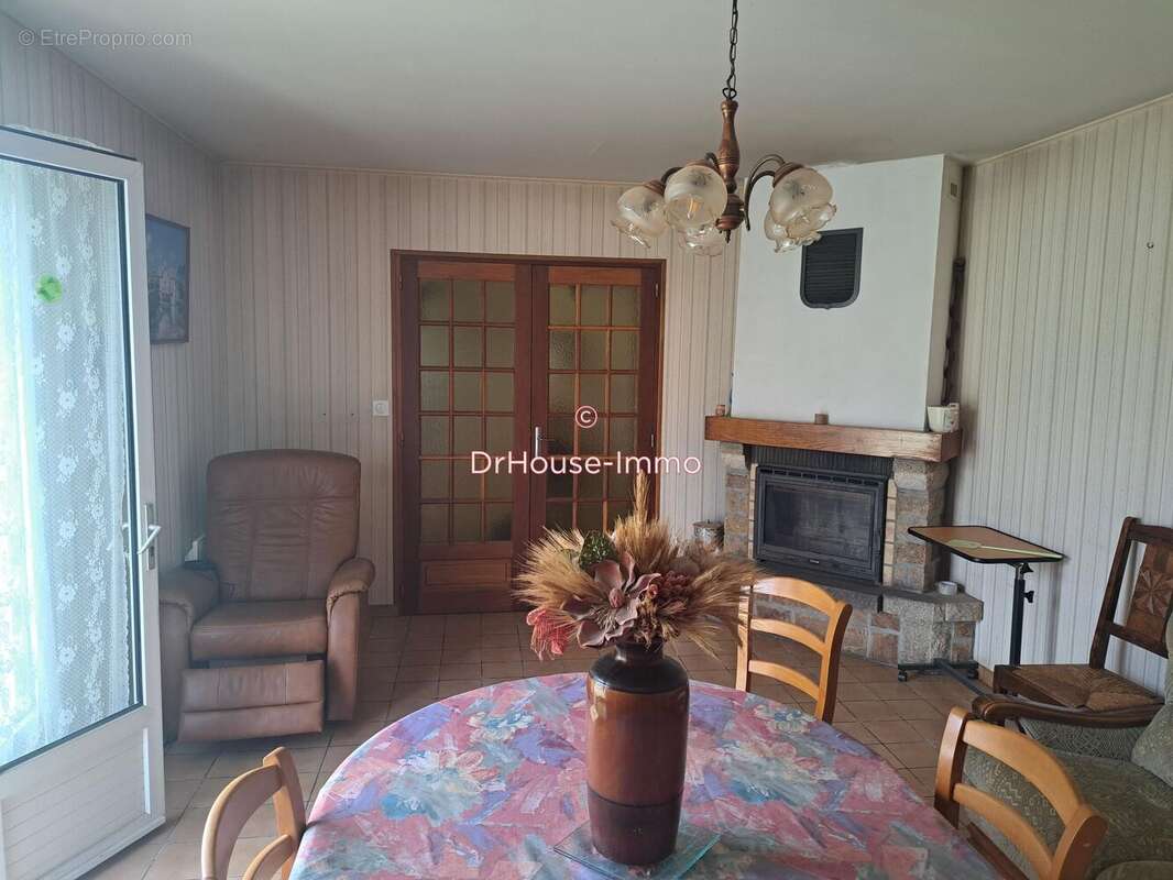 Maison à GUEMENE-PENFAO