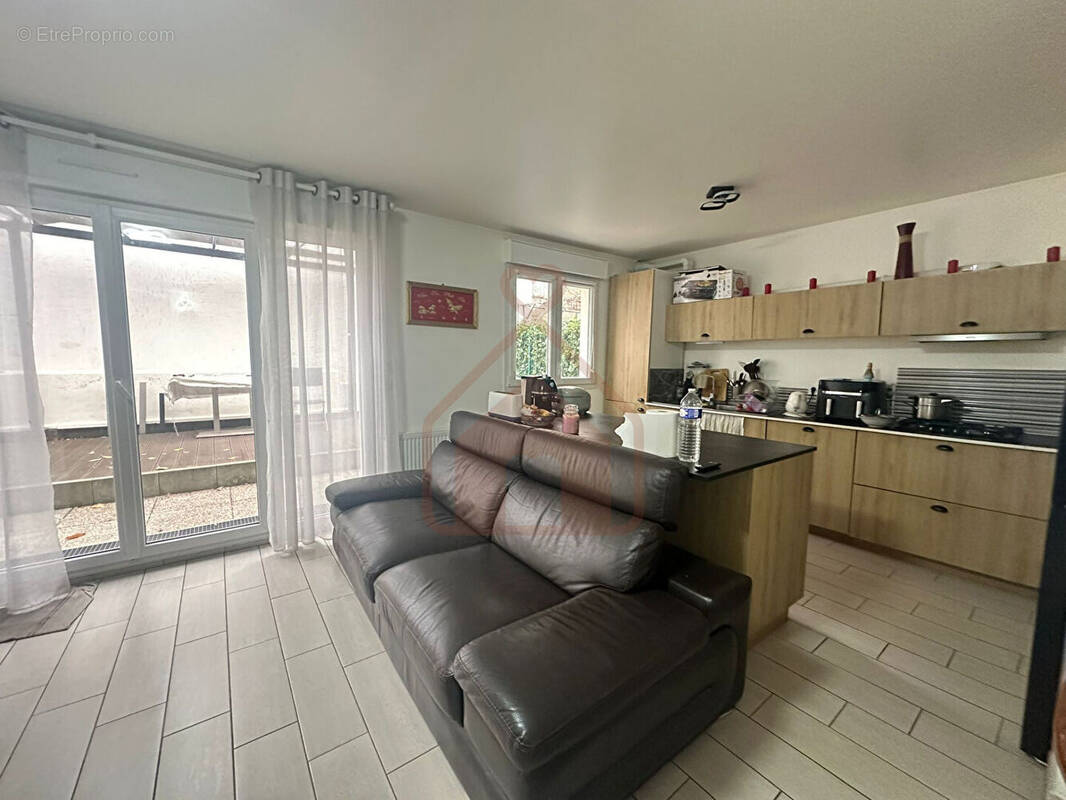 Maison à LE KREMLIN-BICETRE