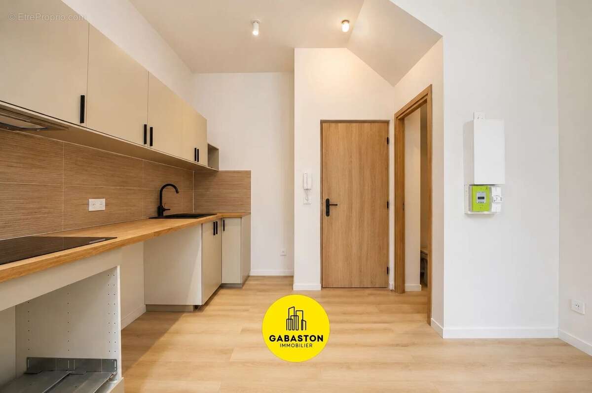 Appartement 25 m² à Marseille-4e  - photo 4