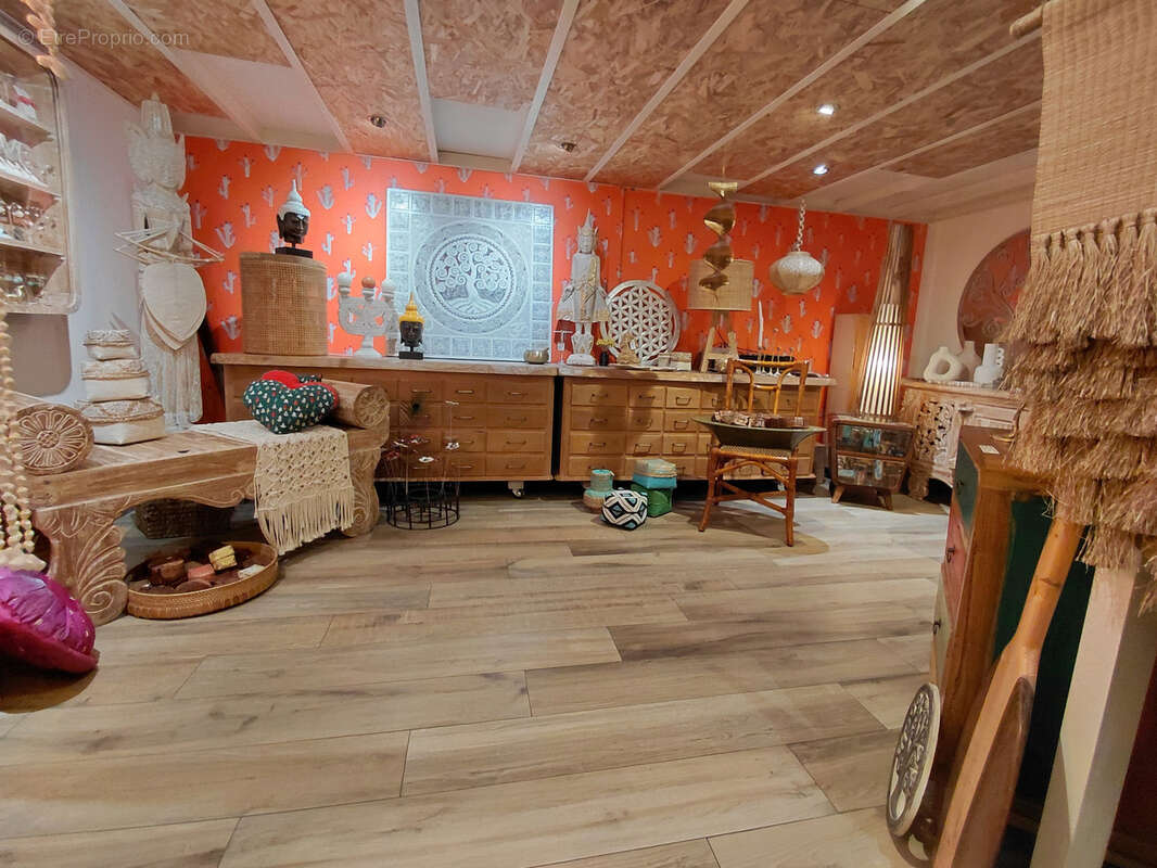 Commerce à SAINT-RAPHAEL