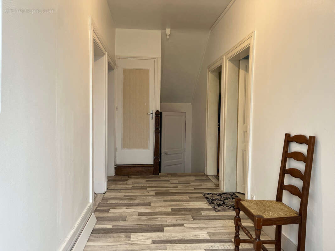 Maison à COUSSAC-BONNEVAL