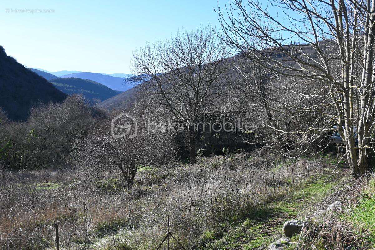 Terrain à LUNAS
