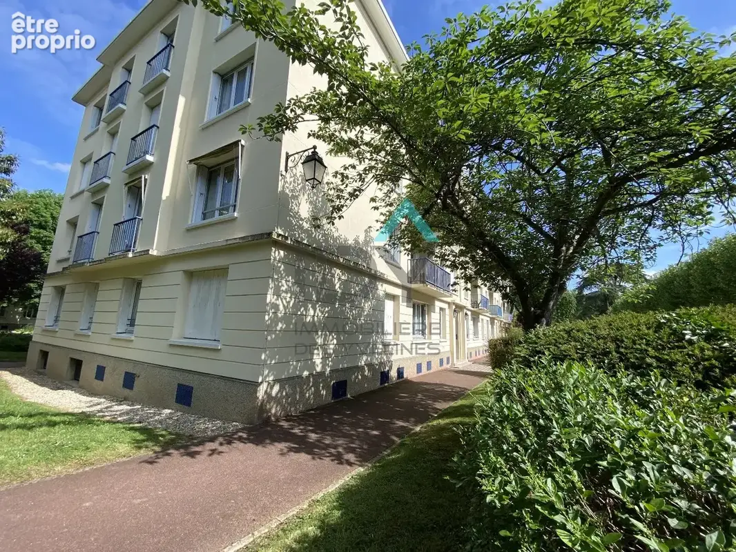 SAINT GERMAIN EN LAYE. Quartier forêt. Appartement avec balcon et annexe - photo 7