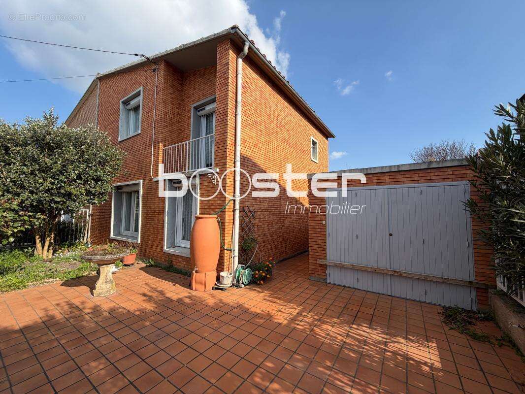 Croix Daurade – Maison 4-5 pièces de plus de 93 m² avec jardin , dépendances et garage - photo 5