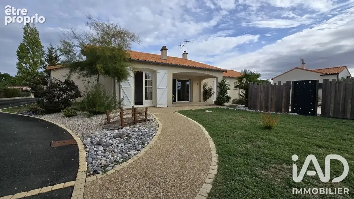 Photo 1 - Maison à AIFFRES
