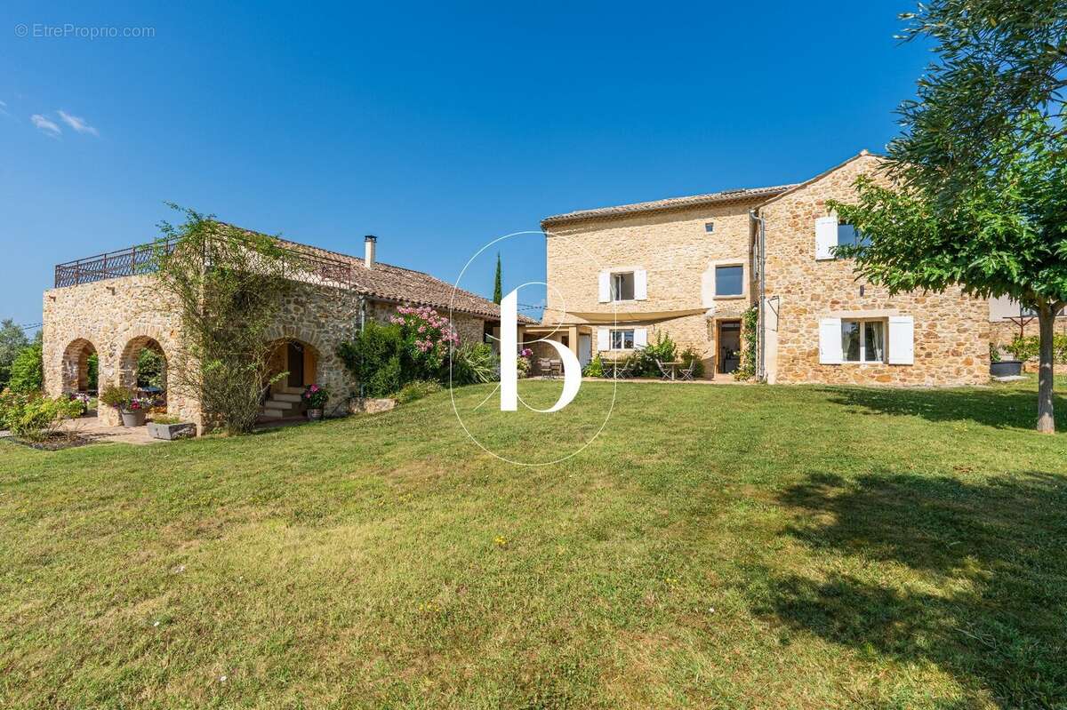 Maison à UZES
