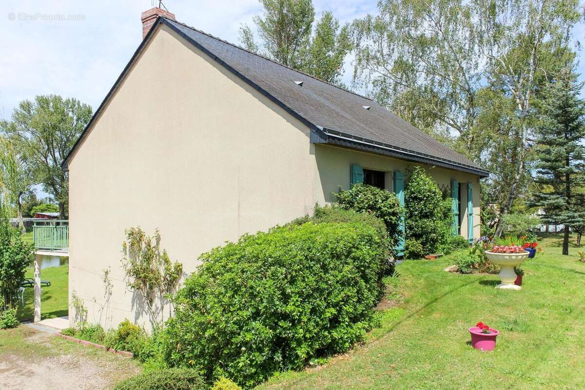 Photo 3 - Maison à LONGUE-JUMELLES