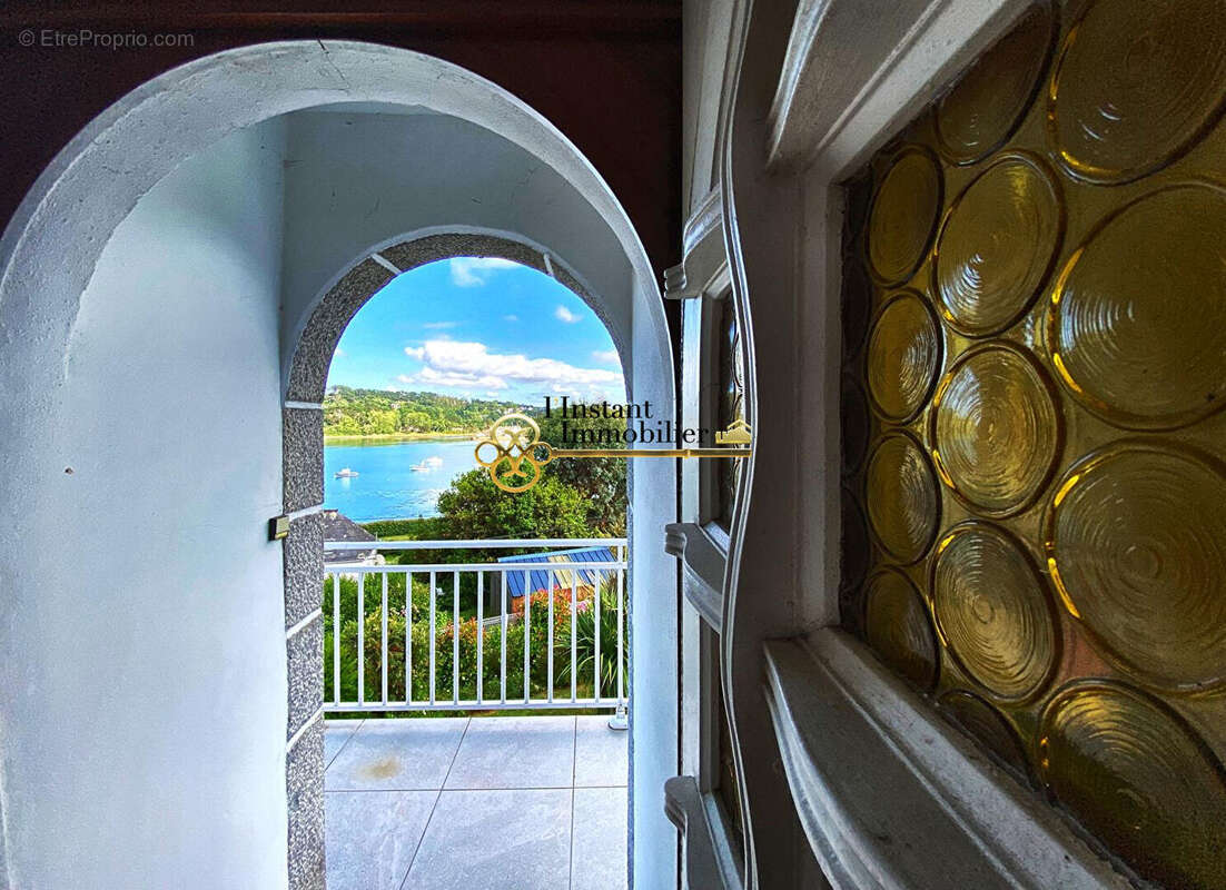 Maison à PLOUGASNOU